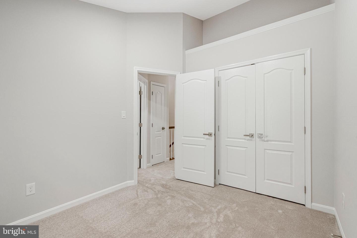 12033 EDGEMERE CIR, RESTON, Virginia 20190, 3 Bedrooms Bedrooms, ,3 BathroomsBathrooms,Residential,For sale,12033 EDGEMERE CIR,VAFX2257446 MLS # VAFX2257446