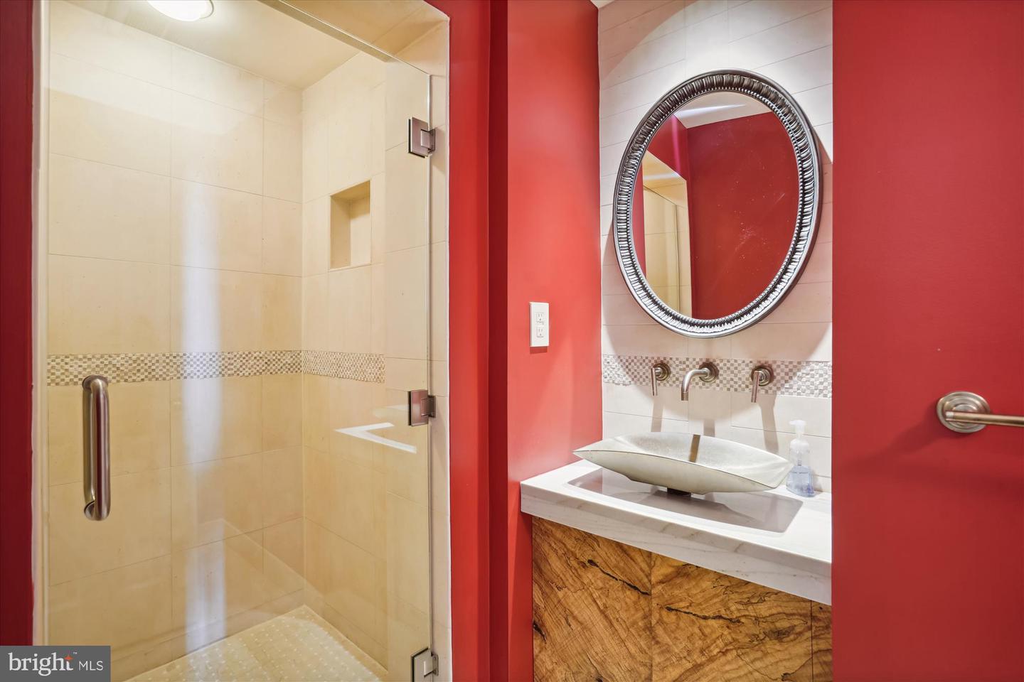 428 N UNION ST, ALEXANDRIA, Virginia 22314, 4 Bedrooms Bedrooms, ,4 BathroomsBathrooms,Residential,For sale,428 N UNION ST,VAAX2048084 MLS # VAAX2048084 428 N UNION ST, ALEXANDRIA, Virginia 22314, 4 Bedrooms Bedrooms, ,4 BathroomsBathrooms,Residential,For sale,428 N UNION ST,VAAX2048084 MLS # VAAX2048084