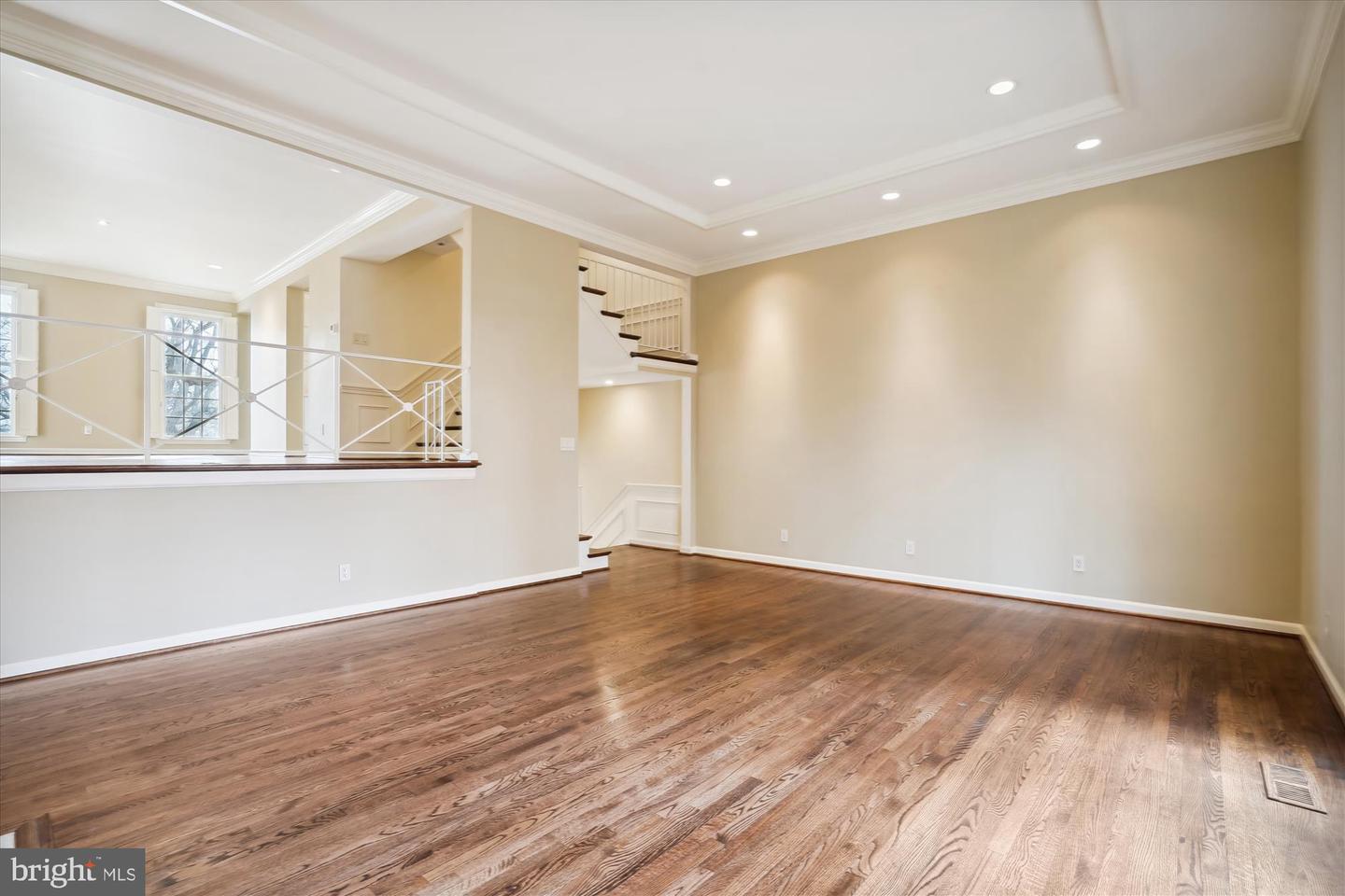 428 N UNION ST, ALEXANDRIA, Virginia 22314, 4 Bedrooms Bedrooms, ,4 BathroomsBathrooms,Residential,For sale,428 N UNION ST,VAAX2048084 MLS # VAAX2048084 428 N UNION ST, ALEXANDRIA, Virginia 22314, 4 Bedrooms Bedrooms, ,4 BathroomsBathrooms,Residential,For sale,428 N UNION ST,VAAX2048084 MLS # VAAX2048084