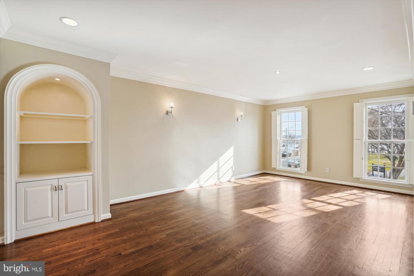 428 N UNION ST, ALEXANDRIA, Virginia 22314, 4 Bedrooms Bedrooms, ,4 BathroomsBathrooms,Residential,For sale,428 N UNION ST,VAAX2048084 MLS # VAAX2048084 428 N UNION ST, ALEXANDRIA, Virginia 22314, 4 Bedrooms Bedrooms, ,4 BathroomsBathrooms,Residential,For sale,428 N UNION ST,VAAX2048084 MLS # VAAX2048084