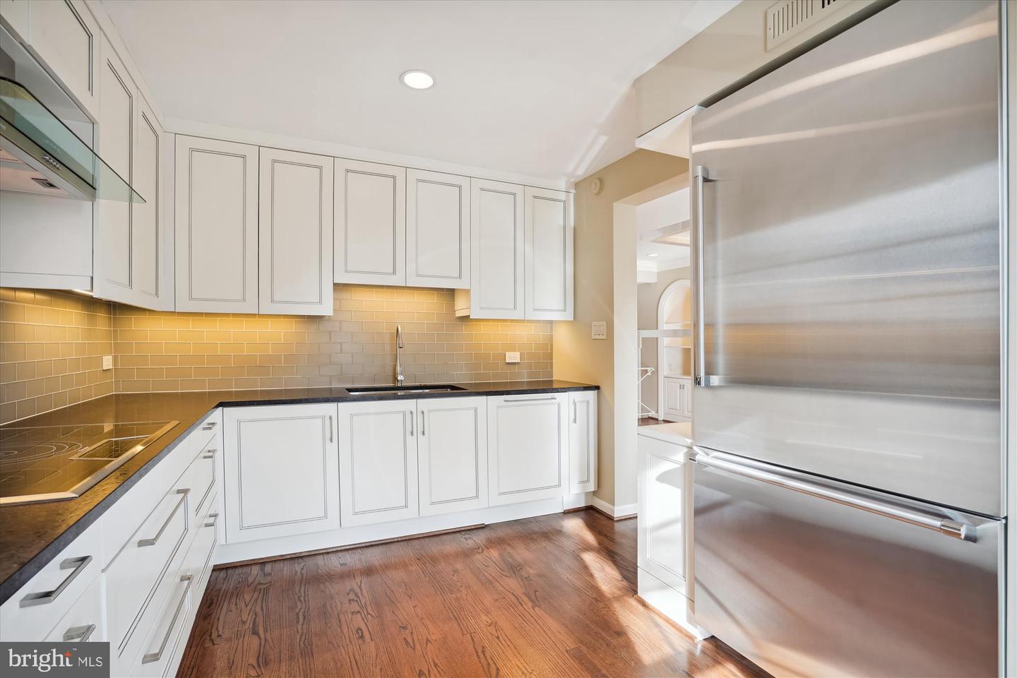 428 N UNION ST, ALEXANDRIA, Virginia 22314, 4 Bedrooms Bedrooms, ,4 BathroomsBathrooms,Residential,For sale,428 N UNION ST,VAAX2048084 MLS # VAAX2048084 428 N UNION ST, ALEXANDRIA, Virginia 22314, 4 Bedrooms Bedrooms, ,4 BathroomsBathrooms,Residential,For sale,428 N UNION ST,VAAX2048084 MLS # VAAX2048084