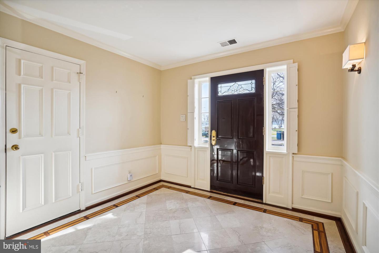 428 N UNION ST, ALEXANDRIA, Virginia 22314, 4 Bedrooms Bedrooms, ,4 BathroomsBathrooms,Residential,For sale,428 N UNION ST,VAAX2048084 MLS # VAAX2048084 428 N UNION ST, ALEXANDRIA, Virginia 22314, 4 Bedrooms Bedrooms, ,4 BathroomsBathrooms,Residential,For sale,428 N UNION ST,VAAX2048084 MLS # VAAX2048084