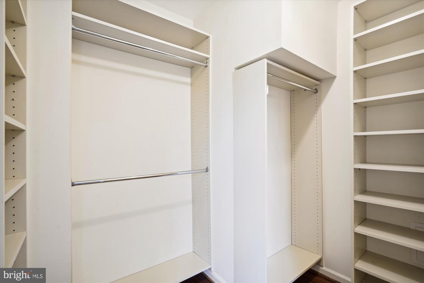 428 N UNION ST, ALEXANDRIA, Virginia 22314, 4 Bedrooms Bedrooms, ,4 BathroomsBathrooms,Residential,For sale,428 N UNION ST,VAAX2048084 MLS # VAAX2048084 428 N UNION ST, ALEXANDRIA, Virginia 22314, 4 Bedrooms Bedrooms, ,4 BathroomsBathrooms,Residential,For sale,428 N UNION ST,VAAX2048084 MLS # VAAX2048084