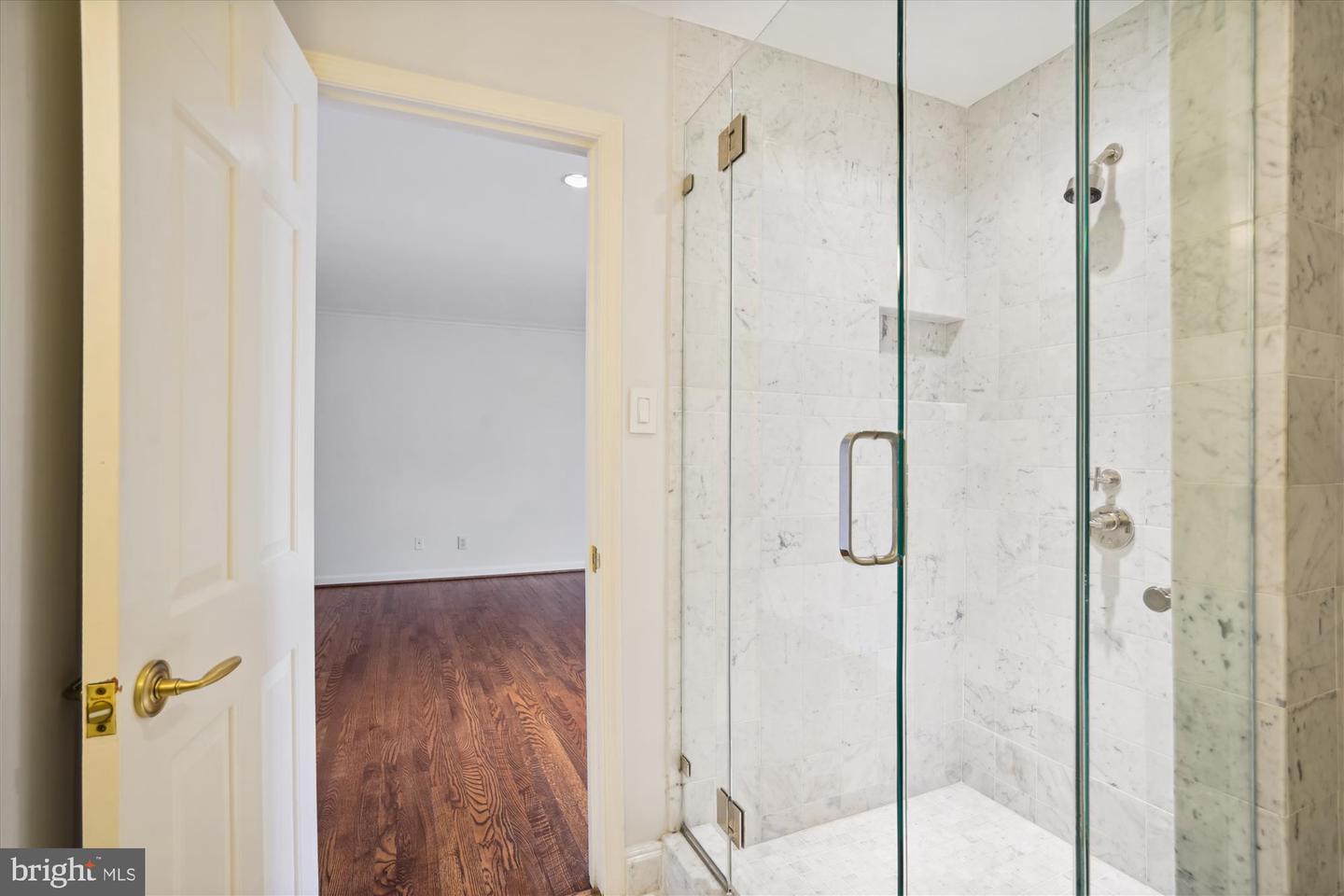 428 N UNION ST, ALEXANDRIA, Virginia 22314, 4 Bedrooms Bedrooms, ,4 BathroomsBathrooms,Residential,For sale,428 N UNION ST,VAAX2048084 MLS # VAAX2048084 428 N UNION ST, ALEXANDRIA, Virginia 22314, 4 Bedrooms Bedrooms, ,4 BathroomsBathrooms,Residential,For sale,428 N UNION ST,VAAX2048084 MLS # VAAX2048084