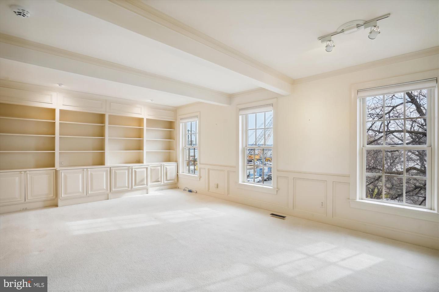 428 N UNION ST, ALEXANDRIA, Virginia 22314, 4 Bedrooms Bedrooms, ,4 BathroomsBathrooms,Residential,For sale,428 N UNION ST,VAAX2048084 MLS # VAAX2048084 428 N UNION ST, ALEXANDRIA, Virginia 22314, 4 Bedrooms Bedrooms, ,4 BathroomsBathrooms,Residential,For sale,428 N UNION ST,VAAX2048084 MLS # VAAX2048084