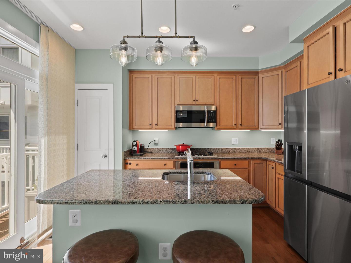 828 MADISON ST, ALEXANDRIA, Virginia 22314, 3 Bedrooms Bedrooms, ,3 BathroomsBathrooms,Residential,For sale,828 MADISON ST,VAAX2049030 MLS # VAAX2049030