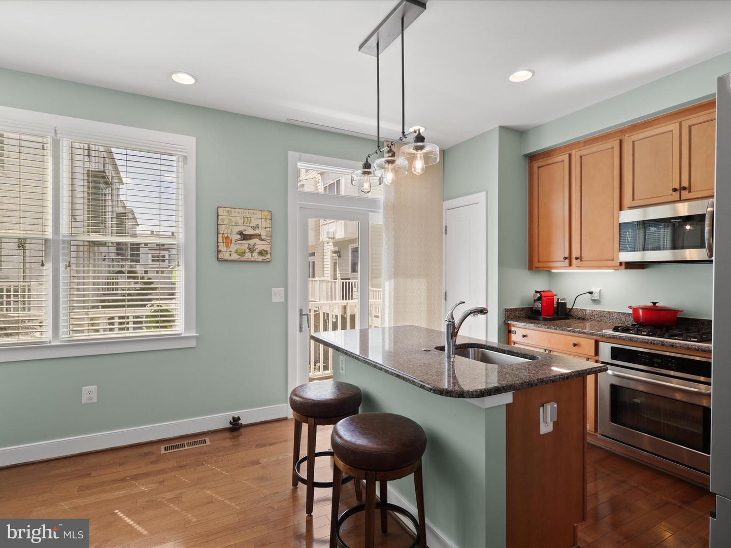 828 MADISON ST, ALEXANDRIA, Virginia 22314, 3 Bedrooms Bedrooms, ,3 BathroomsBathrooms,Residential,For sale,828 MADISON ST,VAAX2049030 MLS # VAAX2049030