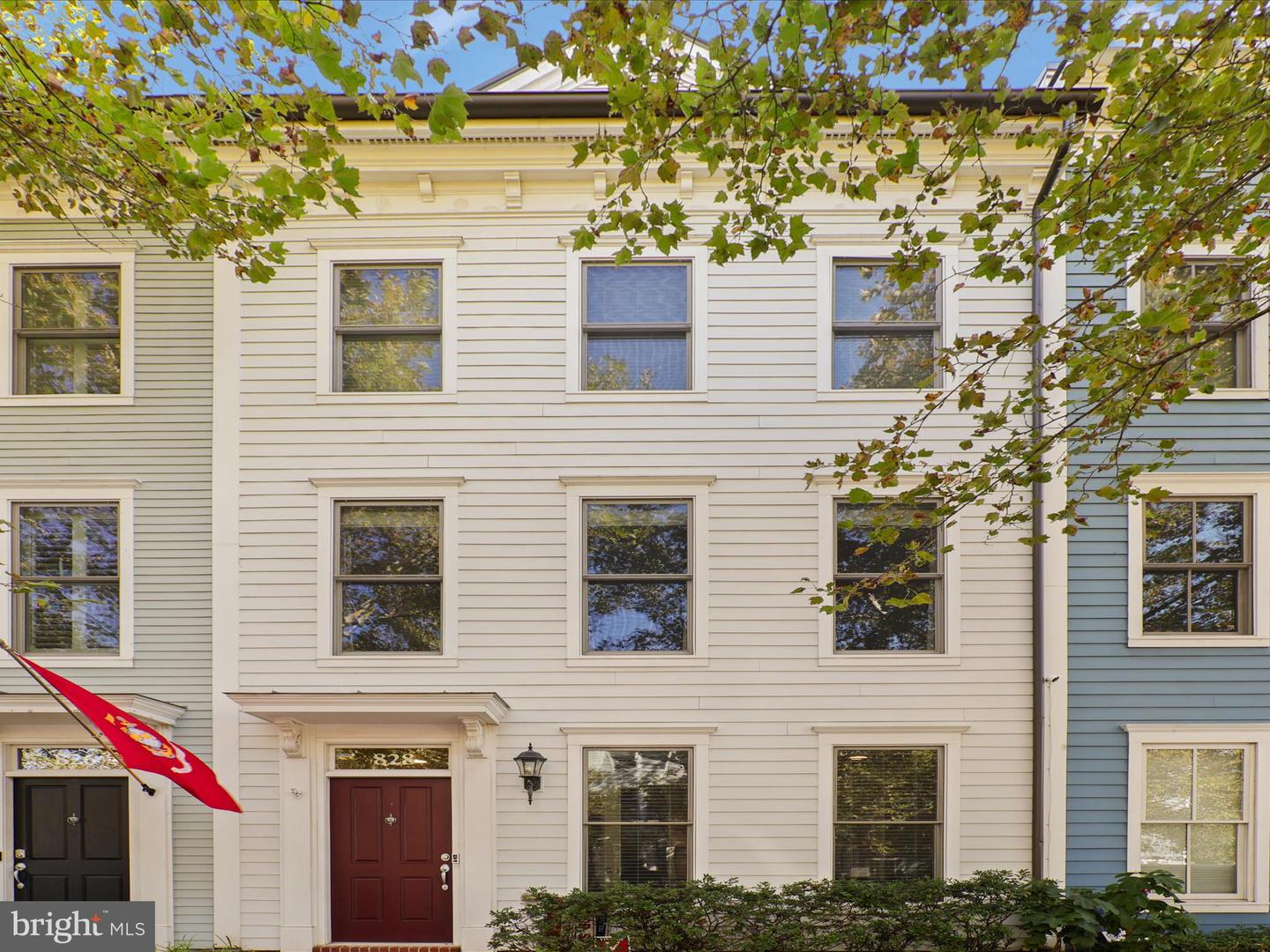 828 MADISON ST, ALEXANDRIA, Virginia 22314, 3 Bedrooms Bedrooms, ,3 BathroomsBathrooms,Residential,For sale,828 MADISON ST,VAAX2049030 MLS # VAAX2049030