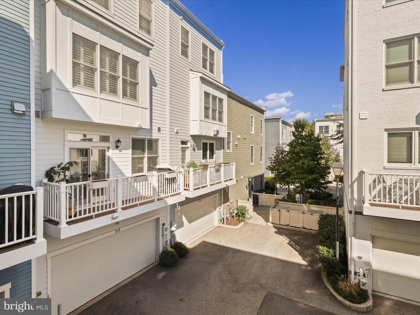 828 MADISON ST, ALEXANDRIA, Virginia 22314, 3 Bedrooms Bedrooms, ,3 BathroomsBathrooms,Residential,For sale,828 MADISON ST,VAAX2049030 MLS # VAAX2049030