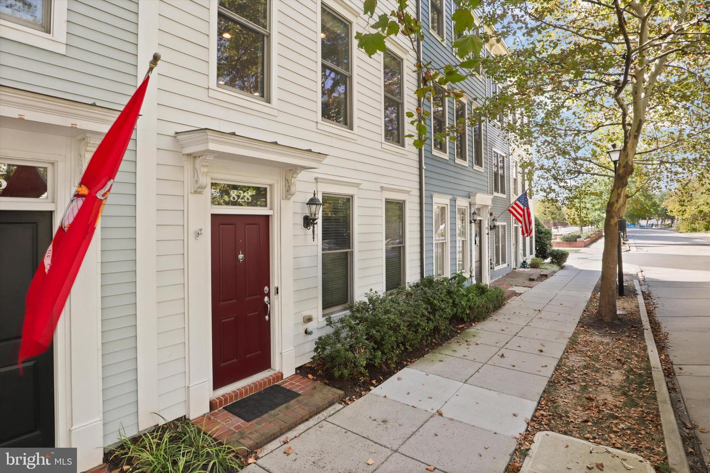 828 MADISON ST, ALEXANDRIA, Virginia 22314, 3 Bedrooms Bedrooms, ,3 BathroomsBathrooms,Residential,For sale,828 MADISON ST,VAAX2049030 MLS # VAAX2049030