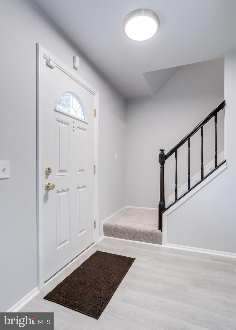 10411 TODMAN LANDING CT, BURKE, Virginia 22015, 3 Bedrooms Bedrooms, ,2 BathroomsBathrooms,Residential,For sale,10411 TODMAN LANDING CT,VAFX2263998 MLS # VAFX2263998