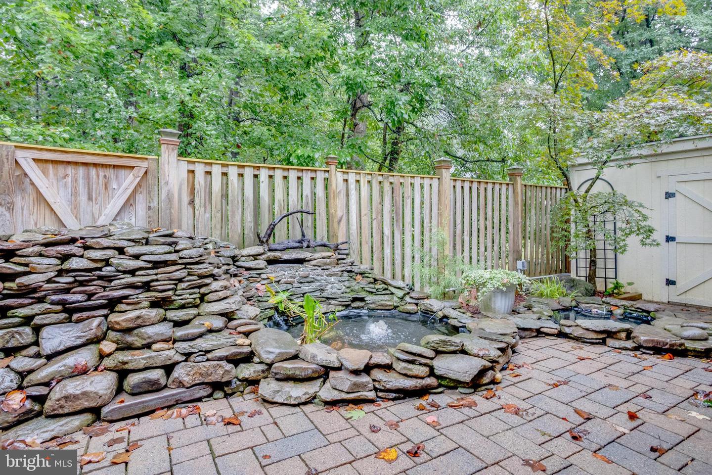 10411 TODMAN LANDING CT, BURKE, Virginia 22015, 3 Bedrooms Bedrooms, ,2 BathroomsBathrooms,Residential,For sale,10411 TODMAN LANDING CT,VAFX2263998 MLS # VAFX2263998