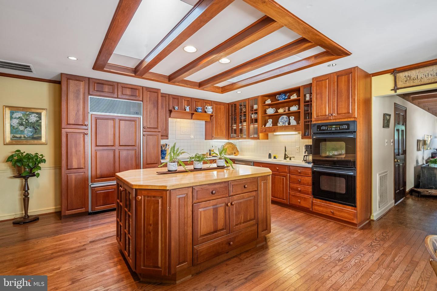7408 MAPLE BRANCH RD, CLIFTON, Virginia 20124, 4 Bedrooms Bedrooms, 15 Rooms Rooms,2 BathroomsBathrooms,Residential,For sale,7408 MAPLE BRANCH RD,VAFX2264458 MLS # VAFX2264458