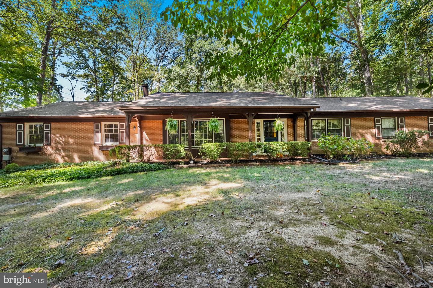 7408 MAPLE BRANCH RD, CLIFTON, Virginia 20124, 4 Bedrooms Bedrooms, 15 Rooms Rooms,2 BathroomsBathrooms,Residential,For sale,7408 MAPLE BRANCH RD,VAFX2264458 MLS # VAFX2264458