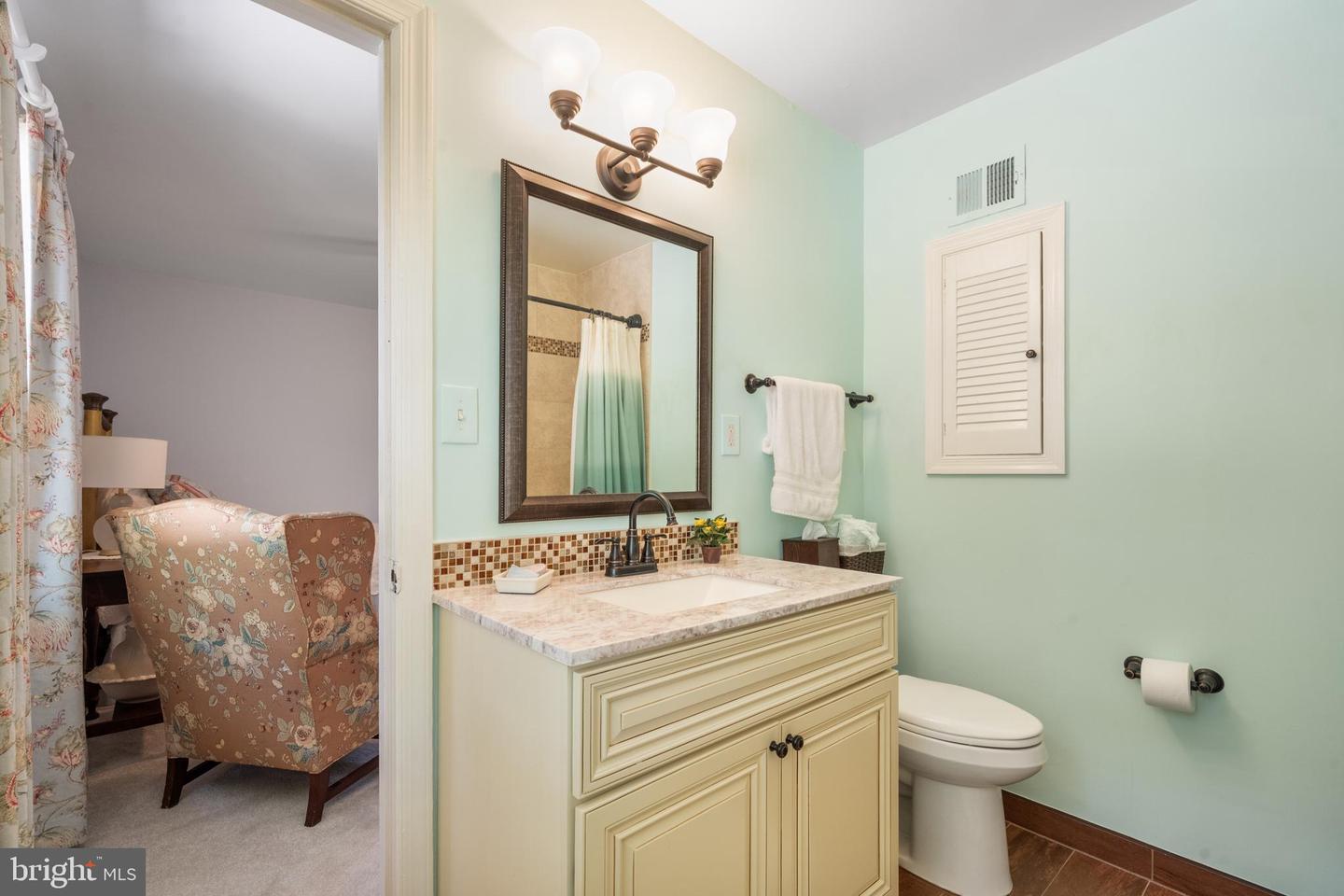 7408 MAPLE BRANCH RD, CLIFTON, Virginia 20124, 4 Bedrooms Bedrooms, 15 Rooms Rooms,2 BathroomsBathrooms,Residential,For sale,7408 MAPLE BRANCH RD,VAFX2264458 MLS # VAFX2264458