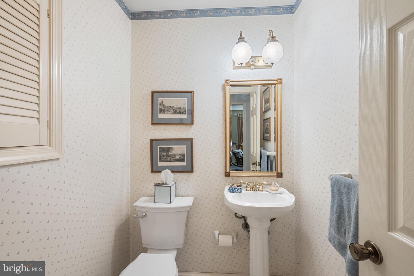 7408 MAPLE BRANCH RD, CLIFTON, Virginia 20124, 4 Bedrooms Bedrooms, 15 Rooms Rooms,2 BathroomsBathrooms,Residential,For sale,7408 MAPLE BRANCH RD,VAFX2264458 MLS # VAFX2264458