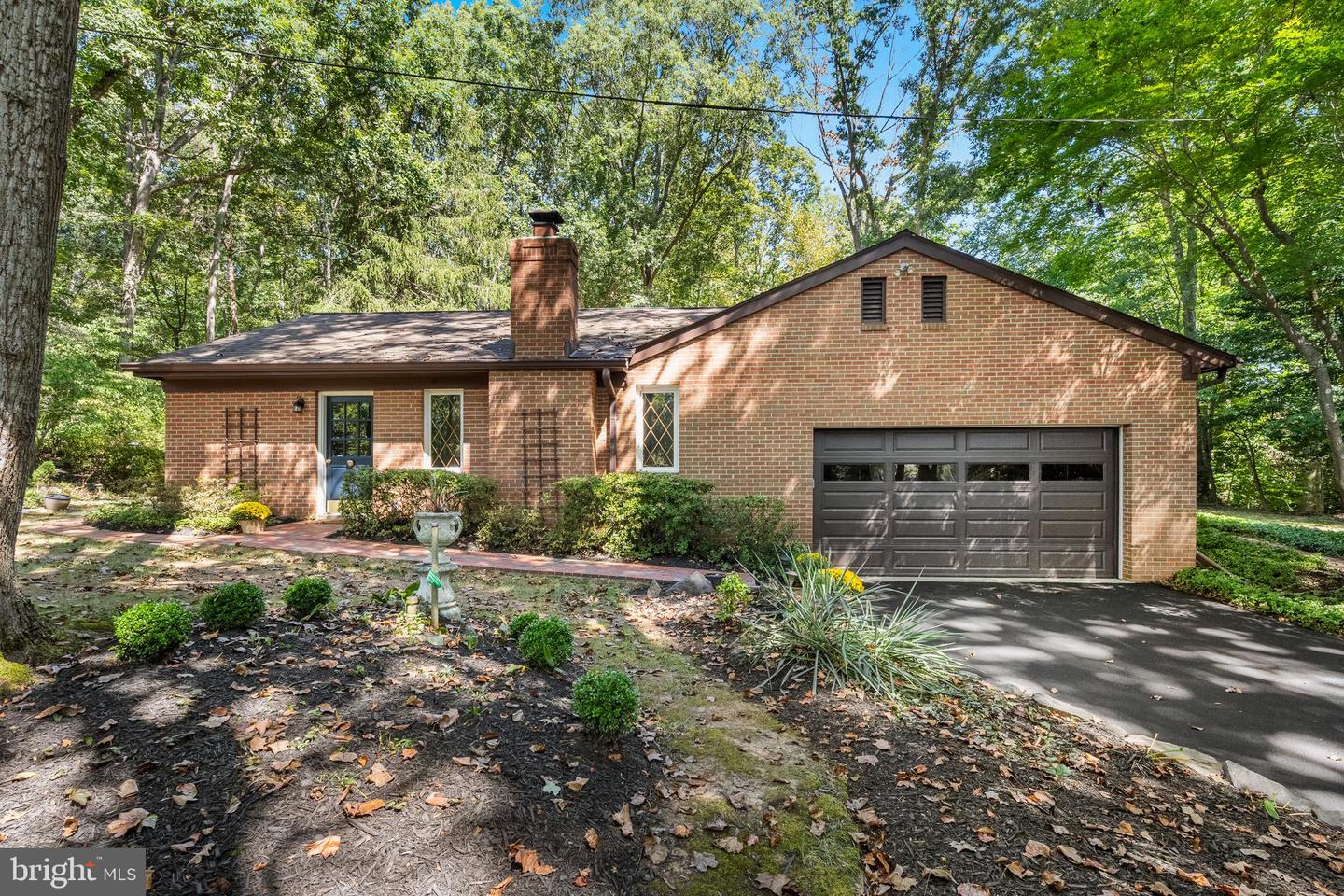 7408 MAPLE BRANCH RD, CLIFTON, Virginia 20124, 4 Bedrooms Bedrooms, 15 Rooms Rooms,2 BathroomsBathrooms,Residential,For sale,7408 MAPLE BRANCH RD,VAFX2264458 MLS # VAFX2264458
