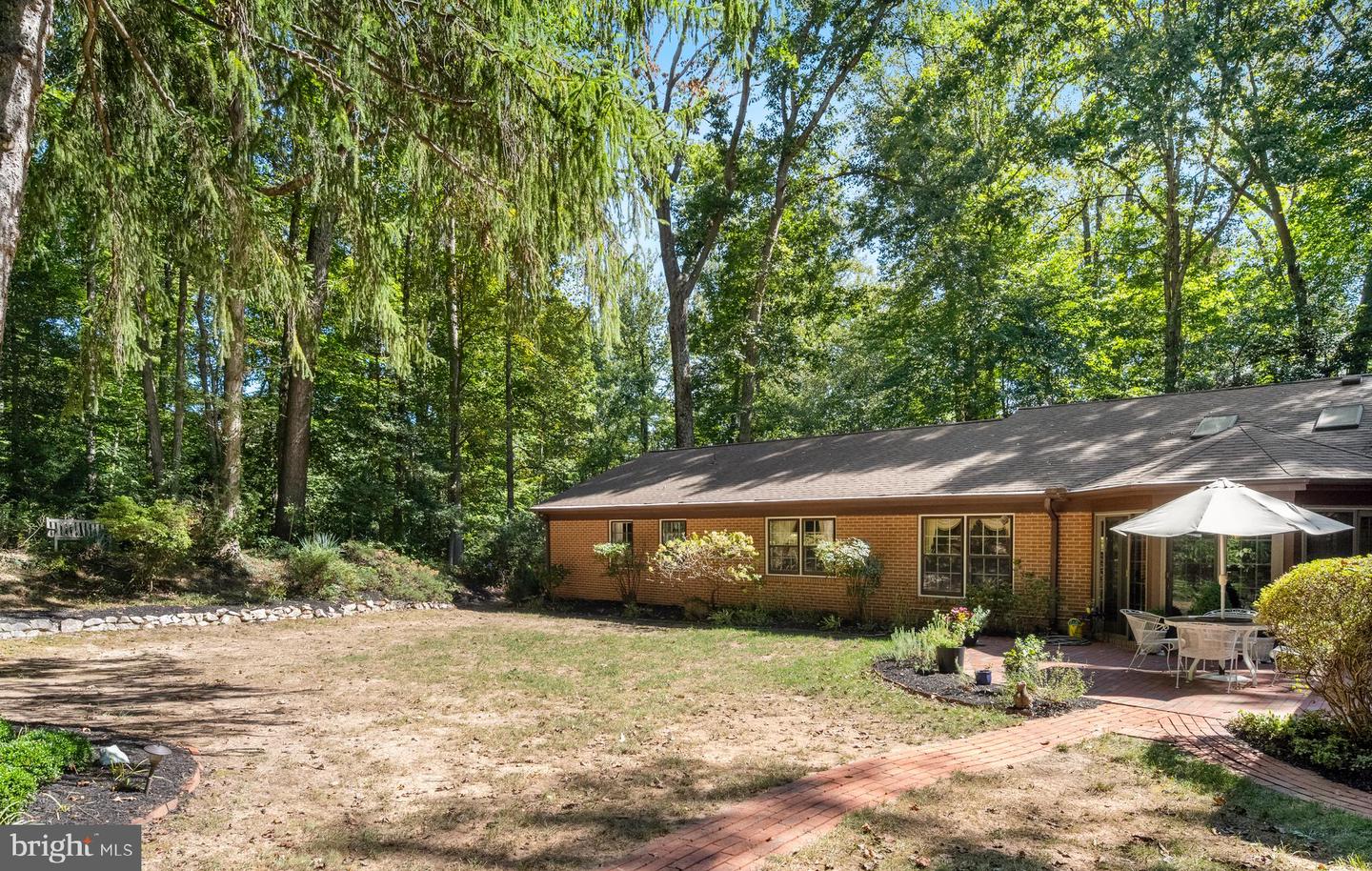 7408 MAPLE BRANCH RD, CLIFTON, Virginia 20124, 4 Bedrooms Bedrooms, 15 Rooms Rooms,2 BathroomsBathrooms,Residential,For sale,7408 MAPLE BRANCH RD,VAFX2264458 MLS # VAFX2264458