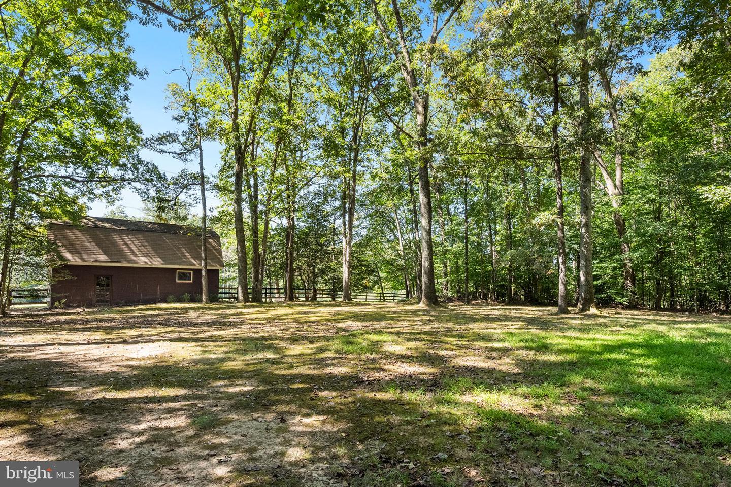 7408 MAPLE BRANCH RD, CLIFTON, Virginia 20124, 4 Bedrooms Bedrooms, 15 Rooms Rooms,2 BathroomsBathrooms,Residential,For sale,7408 MAPLE BRANCH RD,VAFX2264458 MLS # VAFX2264458