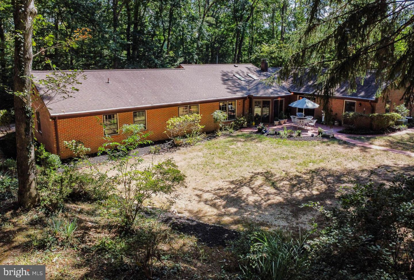 7408 MAPLE BRANCH RD, CLIFTON, Virginia 20124, 4 Bedrooms Bedrooms, 15 Rooms Rooms,2 BathroomsBathrooms,Residential,For sale,7408 MAPLE BRANCH RD,VAFX2264458 MLS # VAFX2264458