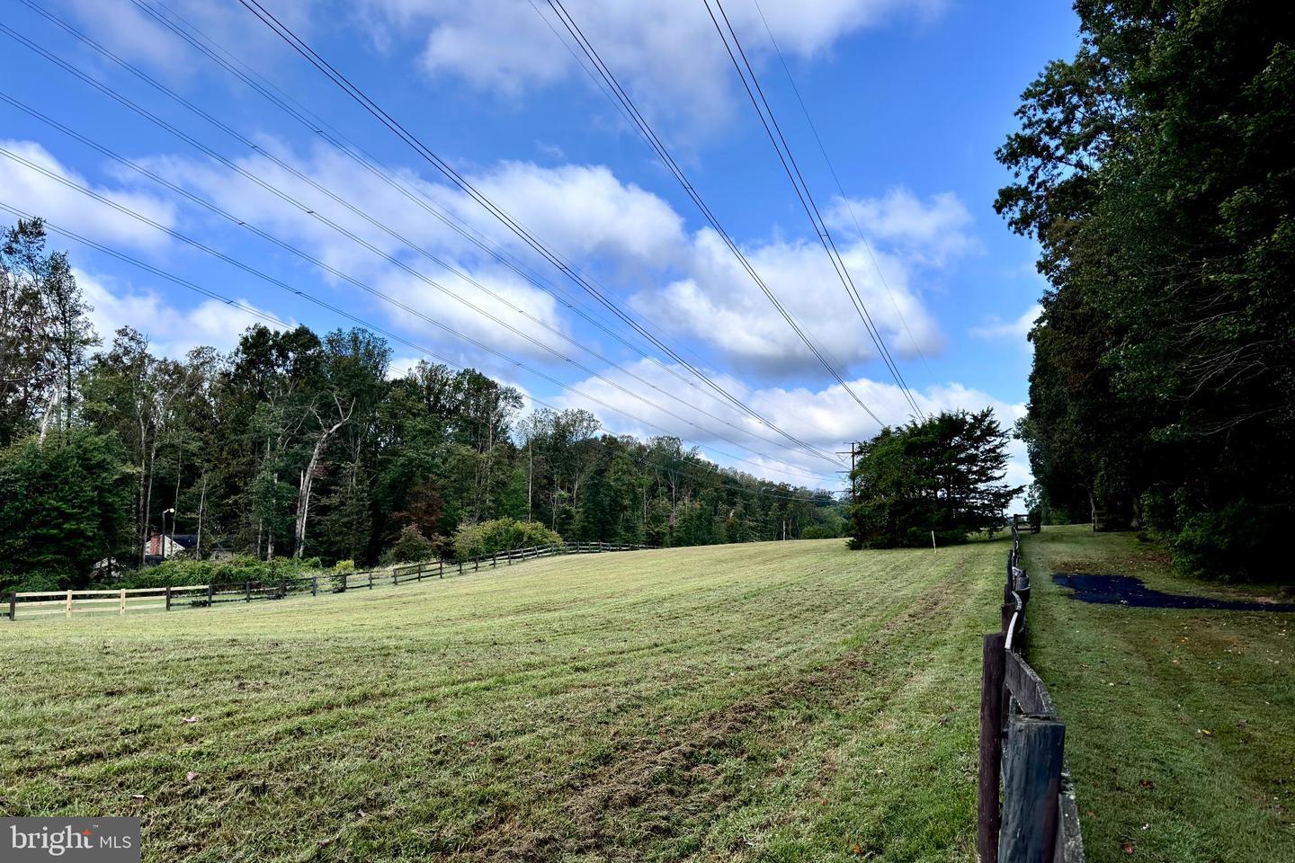 7408 MAPLE BRANCH RD, CLIFTON, Virginia 20124, 4 Bedrooms Bedrooms, 15 Rooms Rooms,2 BathroomsBathrooms,Residential,For sale,7408 MAPLE BRANCH RD,VAFX2264458 MLS # VAFX2264458