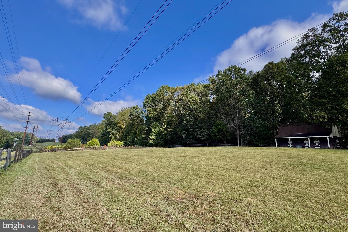 7408 MAPLE BRANCH RD, CLIFTON, Virginia 20124, 4 Bedrooms Bedrooms, 15 Rooms Rooms,2 BathroomsBathrooms,Residential,For sale,7408 MAPLE BRANCH RD,VAFX2264458 MLS # VAFX2264458