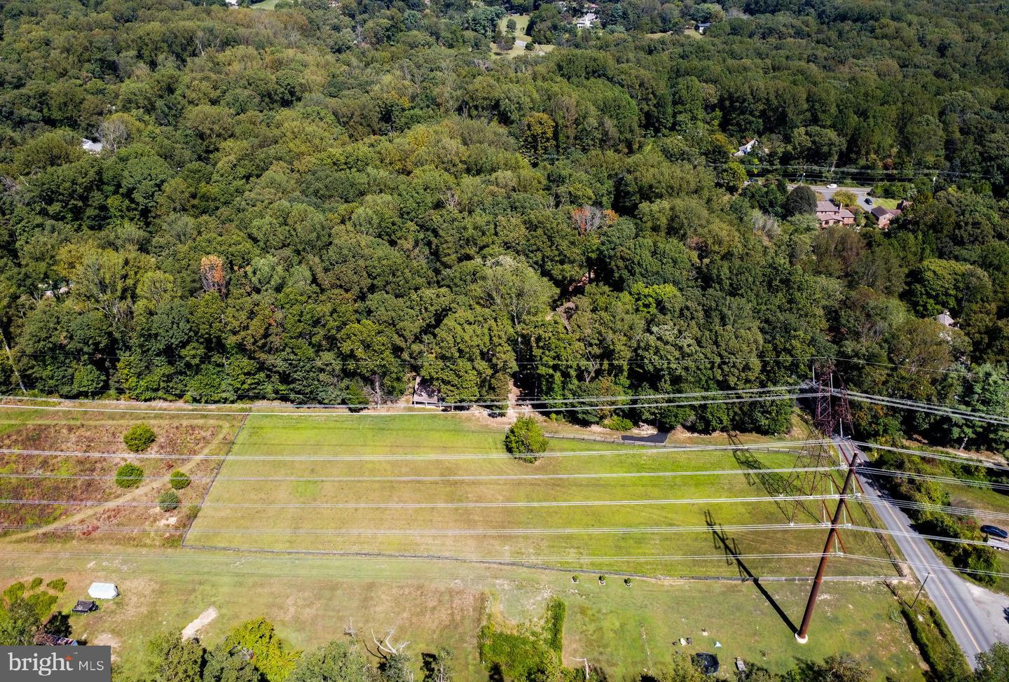 7408 MAPLE BRANCH RD, CLIFTON, Virginia 20124, 4 Bedrooms Bedrooms, 15 Rooms Rooms,2 BathroomsBathrooms,Residential,For sale,7408 MAPLE BRANCH RD,VAFX2264458 MLS # VAFX2264458