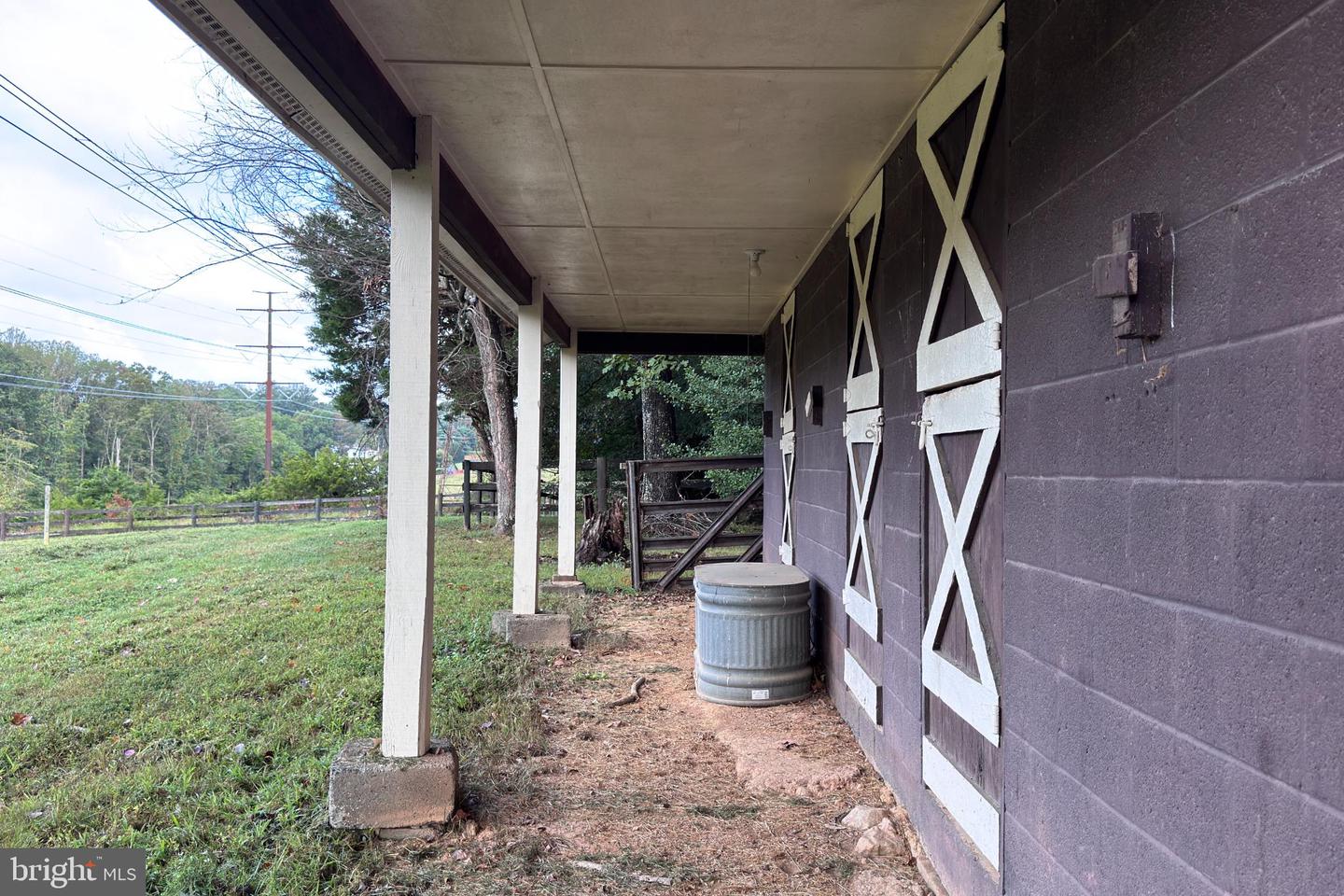 7408 MAPLE BRANCH RD, CLIFTON, Virginia 20124, 4 Bedrooms Bedrooms, 15 Rooms Rooms,2 BathroomsBathrooms,Residential,For sale,7408 MAPLE BRANCH RD,VAFX2264458 MLS # VAFX2264458