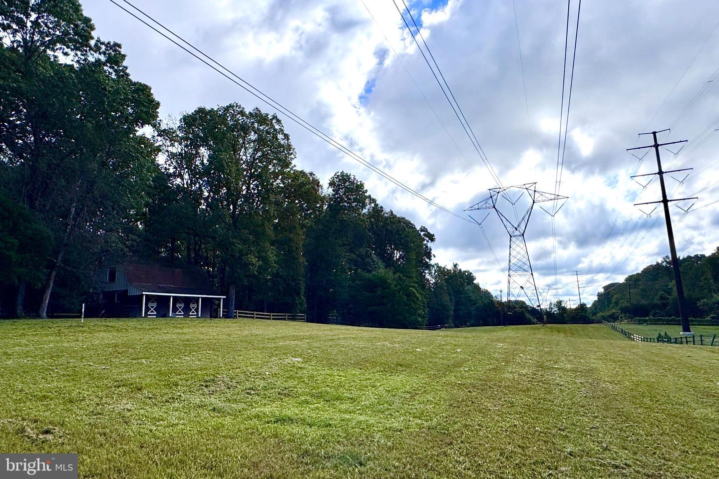 7408 MAPLE BRANCH RD, CLIFTON, Virginia 20124, 4 Bedrooms Bedrooms, 15 Rooms Rooms,2 BathroomsBathrooms,Residential,For sale,7408 MAPLE BRANCH RD,VAFX2264458 MLS # VAFX2264458