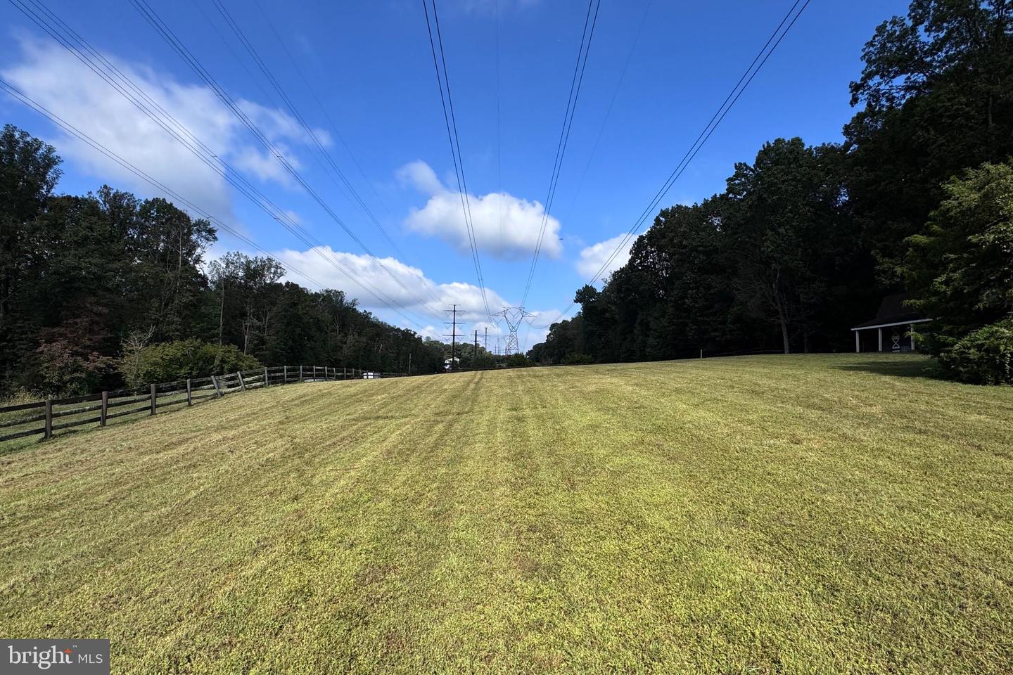 7408 MAPLE BRANCH RD, CLIFTON, Virginia 20124, 4 Bedrooms Bedrooms, 15 Rooms Rooms,2 BathroomsBathrooms,Residential,For sale,7408 MAPLE BRANCH RD,VAFX2264458 MLS # VAFX2264458