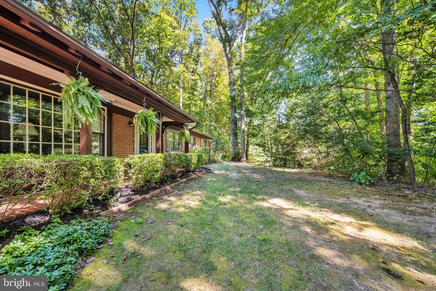 7408 MAPLE BRANCH RD, CLIFTON, Virginia 20124, 4 Bedrooms Bedrooms, 15 Rooms Rooms,2 BathroomsBathrooms,Residential,For sale,7408 MAPLE BRANCH RD,VAFX2264458 MLS # VAFX2264458