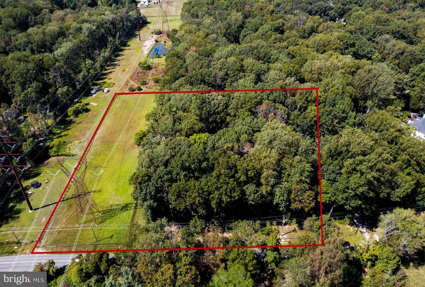 7408 MAPLE BRANCH RD, CLIFTON, Virginia 20124, 4 Bedrooms Bedrooms, 15 Rooms Rooms,2 BathroomsBathrooms,Residential,For sale,7408 MAPLE BRANCH RD,VAFX2264458 MLS # VAFX2264458