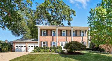 9616 VILLAGESMITH WAY, BURKE, Virginia 22015, 5 Bedrooms Bedrooms, ,3 BathroomsBathrooms,Residential,For sale,9616 VILLAGESMITH WAY,VAFX2265392 MLS # VAFX2265392