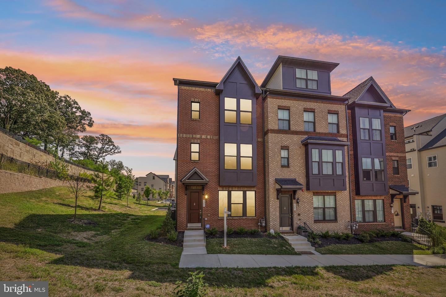 7355 MOUNTAINEER DR, ALEXANDRIA, Virginia 22306, 4 Bedrooms Bedrooms, 8 Rooms Rooms,3 BathroomsBathrooms,Residential,For sale,7355 MOUNTAINEER DR,VAFX2265418 MLS # VAFX2265418