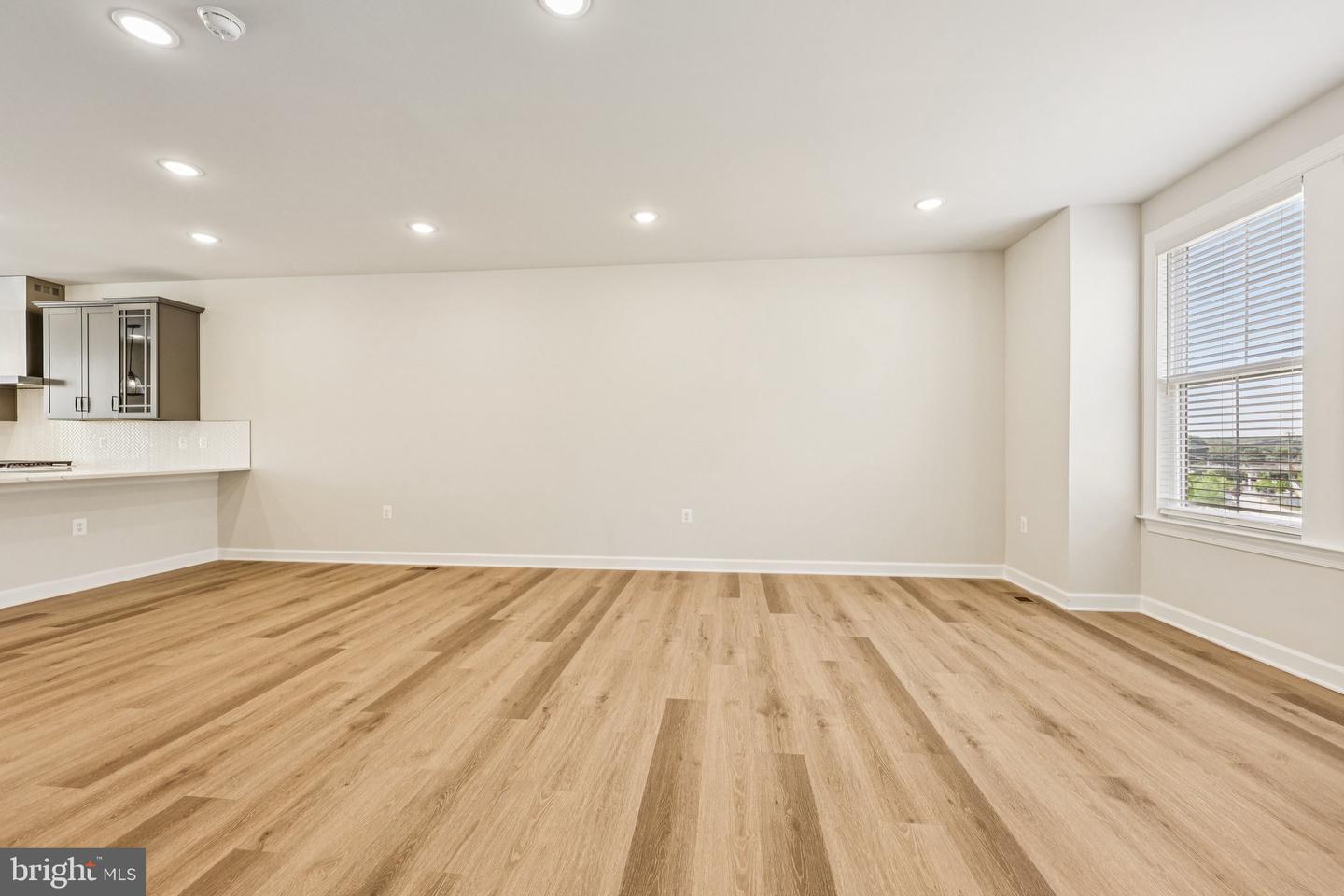 7355 MOUNTAINEER DR, ALEXANDRIA, Virginia 22306, 4 Bedrooms Bedrooms, 8 Rooms Rooms,3 BathroomsBathrooms,Residential,For sale,7355 MOUNTAINEER DR,VAFX2265418 MLS # VAFX2265418