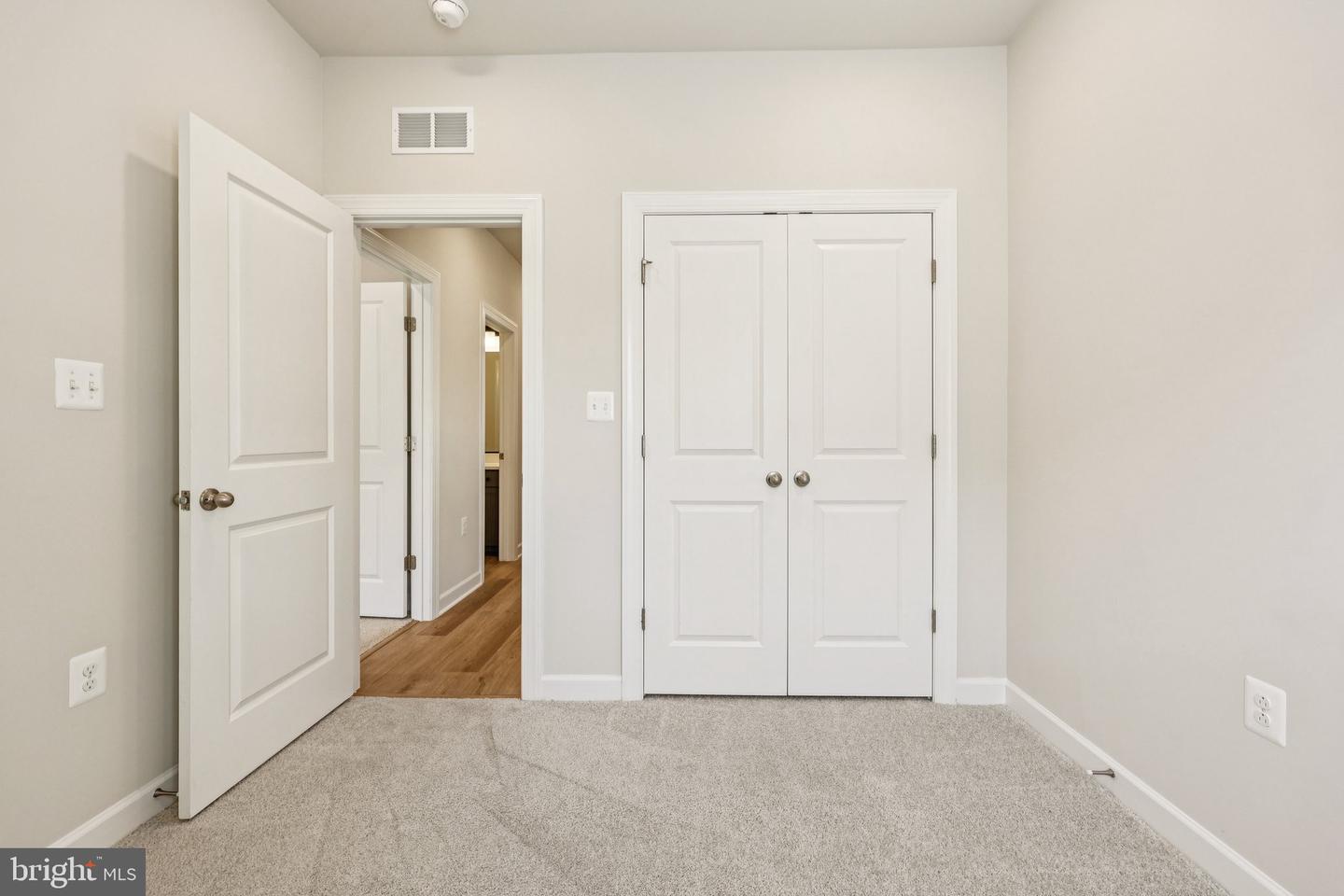 7355 MOUNTAINEER DR, ALEXANDRIA, Virginia 22306, 4 Bedrooms Bedrooms, 8 Rooms Rooms,3 BathroomsBathrooms,Residential,For sale,7355 MOUNTAINEER DR,VAFX2265418 MLS # VAFX2265418