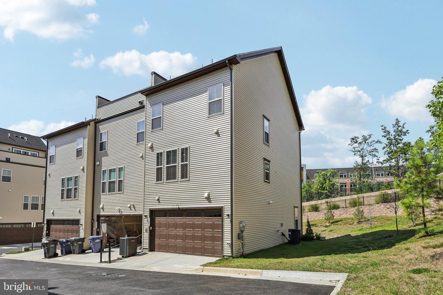 7355 MOUNTAINEER DR, ALEXANDRIA, Virginia 22306, 4 Bedrooms Bedrooms, 8 Rooms Rooms,3 BathroomsBathrooms,Residential,For sale,7355 MOUNTAINEER DR,VAFX2265418 MLS # VAFX2265418