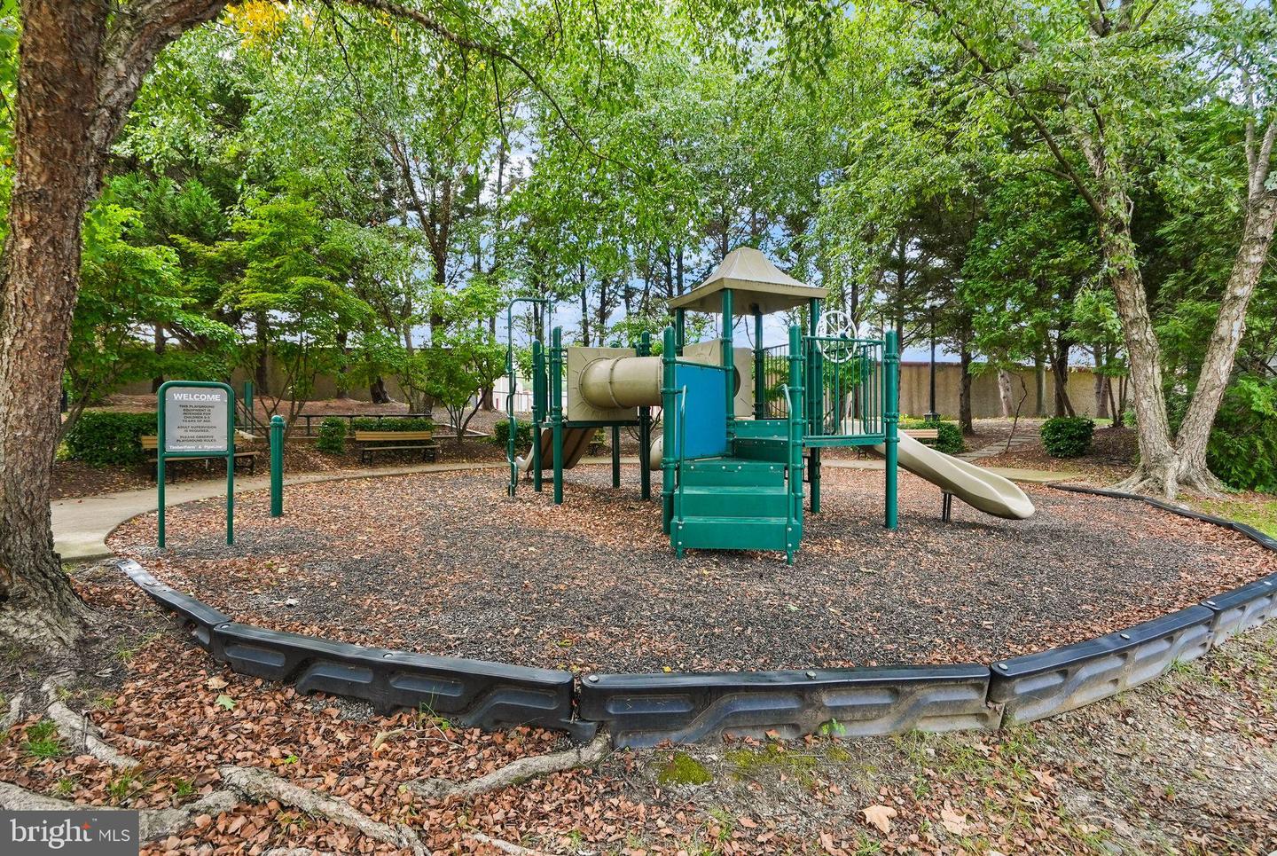 4854 EISENHOWER AVE #445, ALEXANDRIA, Virginia 22304, 2 Bedrooms Bedrooms, 8 Rooms Rooms,2 BathroomsBathrooms,Residential,For sale,4854 EISENHOWER AVE #445,VAAX2049438 MLS # VAAX2049438 4854 EISENHOWER AVE #445, ALEXANDRIA, Virginia 22304, 2 Bedrooms Bedrooms, 8 Rooms Rooms,2 BathroomsBathrooms,Residential,For sale,4854 EISENHOWER AVE #445,VAAX2049438 MLS # VAAX2049438