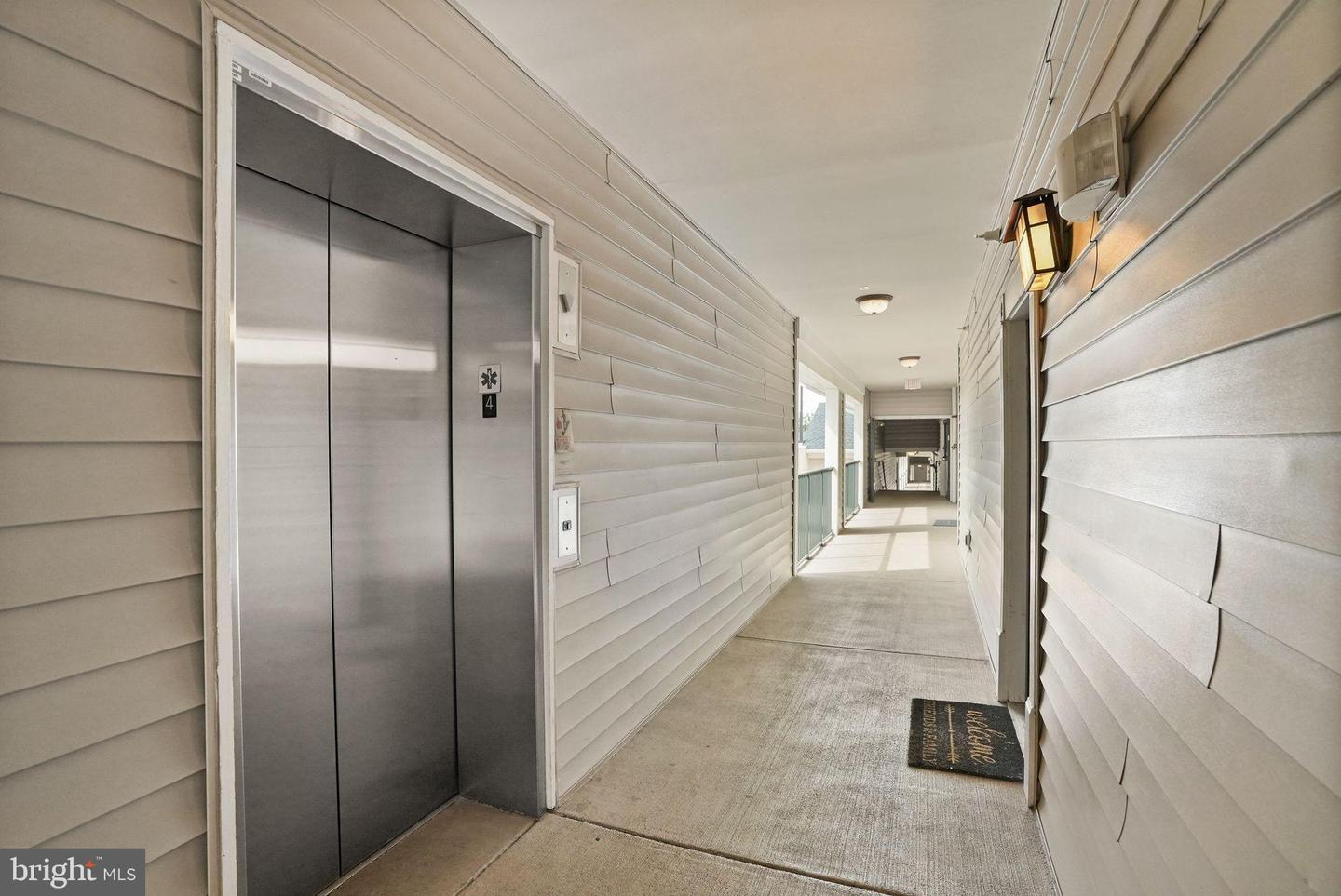 4854 EISENHOWER AVE #445, ALEXANDRIA, Virginia 22304, 2 Bedrooms Bedrooms, 8 Rooms Rooms,2 BathroomsBathrooms,Residential,For sale,4854 EISENHOWER AVE #445,VAAX2049438 MLS # VAAX2049438 4854 EISENHOWER AVE #445, ALEXANDRIA, Virginia 22304, 2 Bedrooms Bedrooms, 8 Rooms Rooms,2 BathroomsBathrooms,Residential,For sale,4854 EISENHOWER AVE #445,VAAX2049438 MLS # VAAX2049438