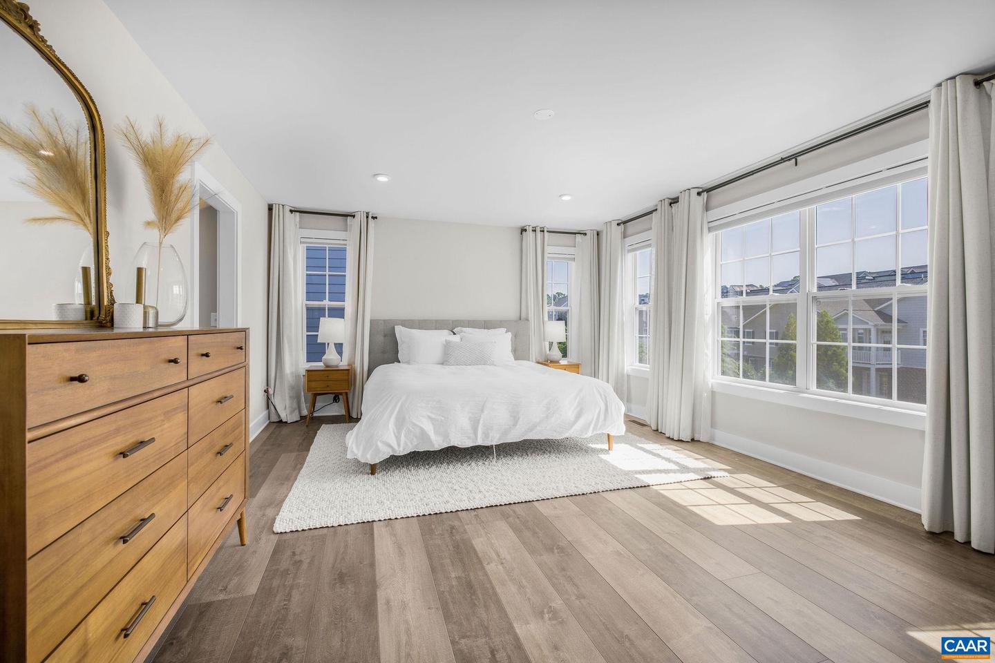 1084 DELPHI LN, CHARLOTTESVILLE, Virginia 22911, 5 Bedrooms Bedrooms, ,4 BathroomsBathrooms,Residential,For sale,1084 DELPHI LN,668710 MLS # 668710