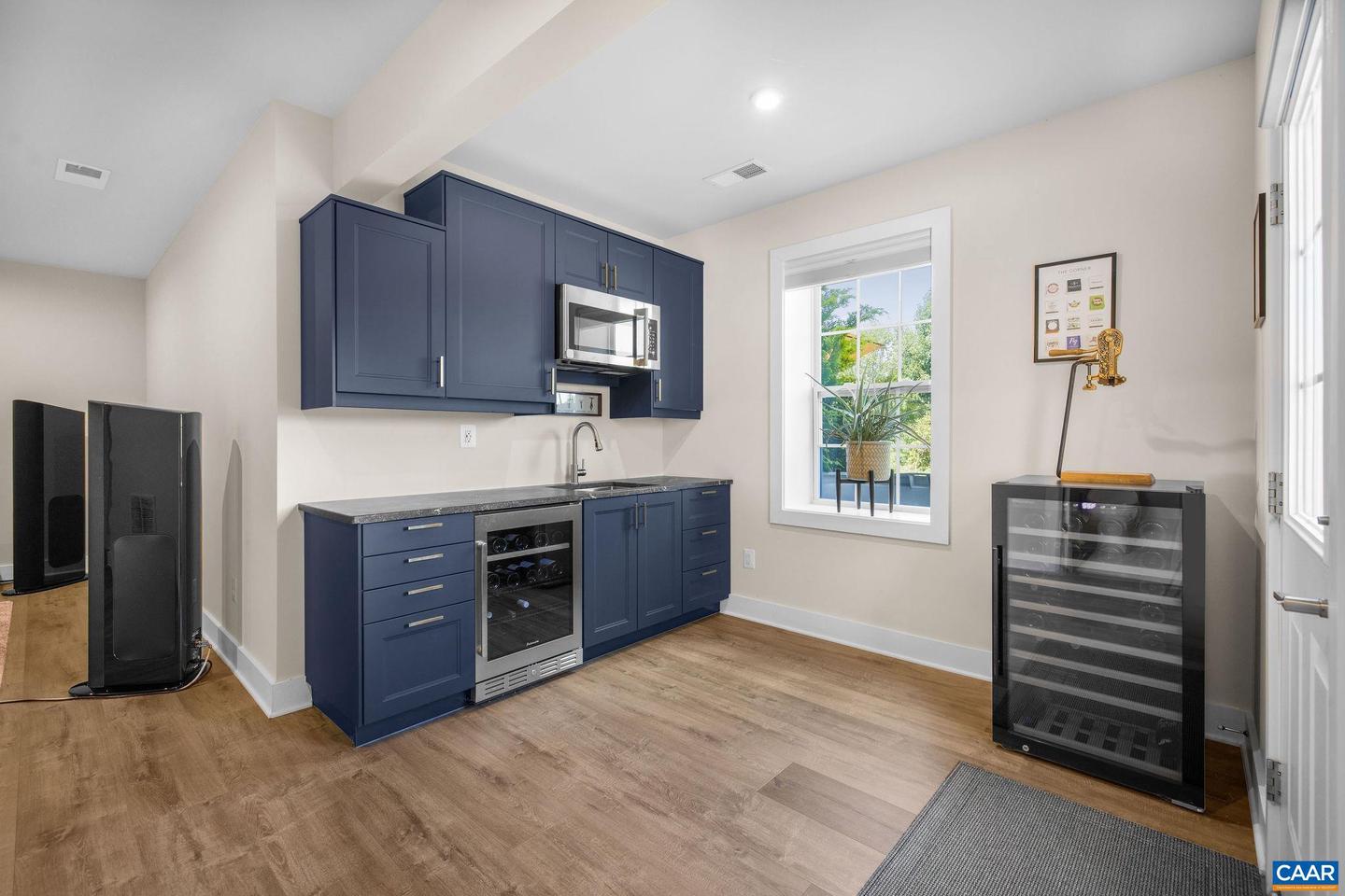 1084 DELPHI LN, CHARLOTTESVILLE, Virginia 22911, 5 Bedrooms Bedrooms, ,4 BathroomsBathrooms,Residential,For sale,1084 DELPHI LN,668710 MLS # 668710
