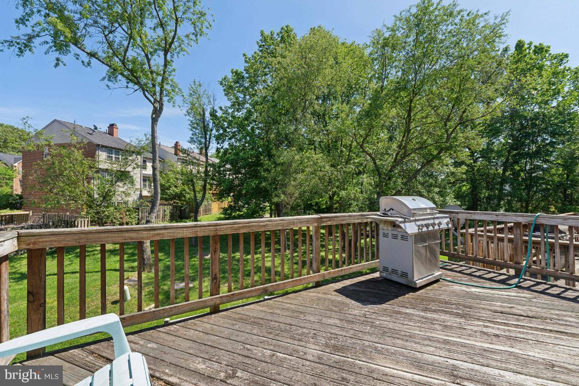 13847 COLEMAN CT, CENTREVILLE, Virginia 20120, 4 Bedrooms Bedrooms, ,3 BathroomsBathrooms,Residential,For sale,13847 COLEMAN CT,VAFX2266100 MLS # VAFX2266100