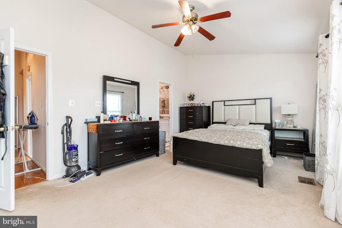 13847 COLEMAN CT, CENTREVILLE, Virginia 20120, 4 Bedrooms Bedrooms, ,3 BathroomsBathrooms,Residential,For sale,13847 COLEMAN CT,VAFX2266100 MLS # VAFX2266100