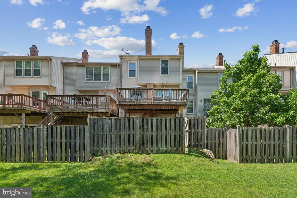 13847 COLEMAN CT, CENTREVILLE, Virginia 20120, 4 Bedrooms Bedrooms, ,3 BathroomsBathrooms,Residential,For sale,13847 COLEMAN CT,VAFX2266100 MLS # VAFX2266100