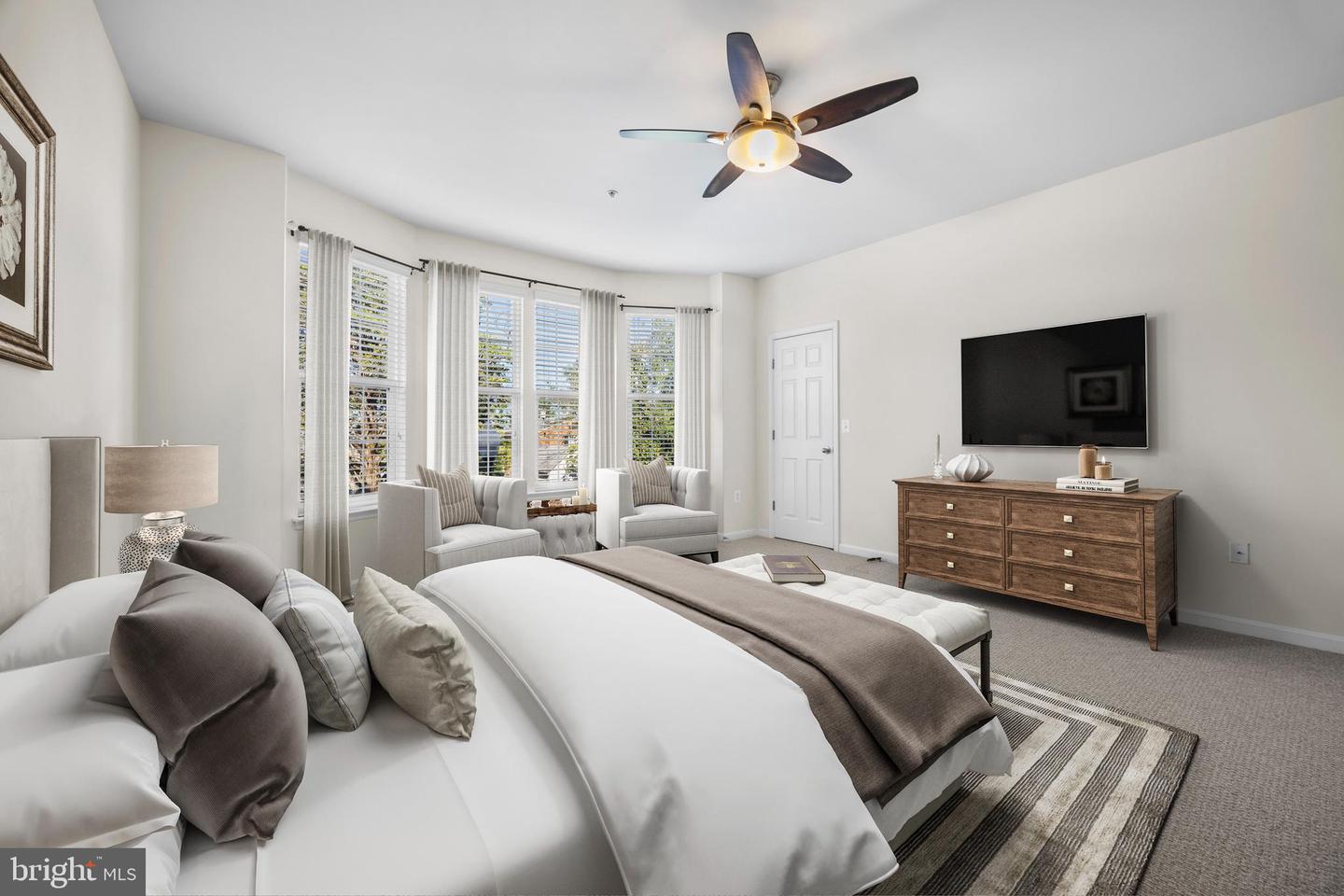 9413 STONEWALL RD, MANASSAS, Virginia 20110, 3 Bedrooms Bedrooms, ,2 BathroomsBathrooms,Residential,For sale,9413 STONEWALL RD,VAMN2009336 MLS # VAMN2009336