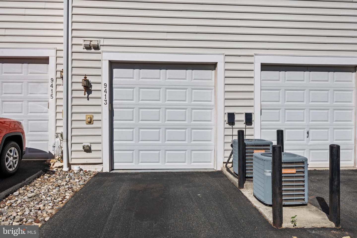 9413 STONEWALL RD, MANASSAS, Virginia 20110, 3 Bedrooms Bedrooms, ,2 BathroomsBathrooms,Residential,For sale,9413 STONEWALL RD,VAMN2009336 MLS # VAMN2009336