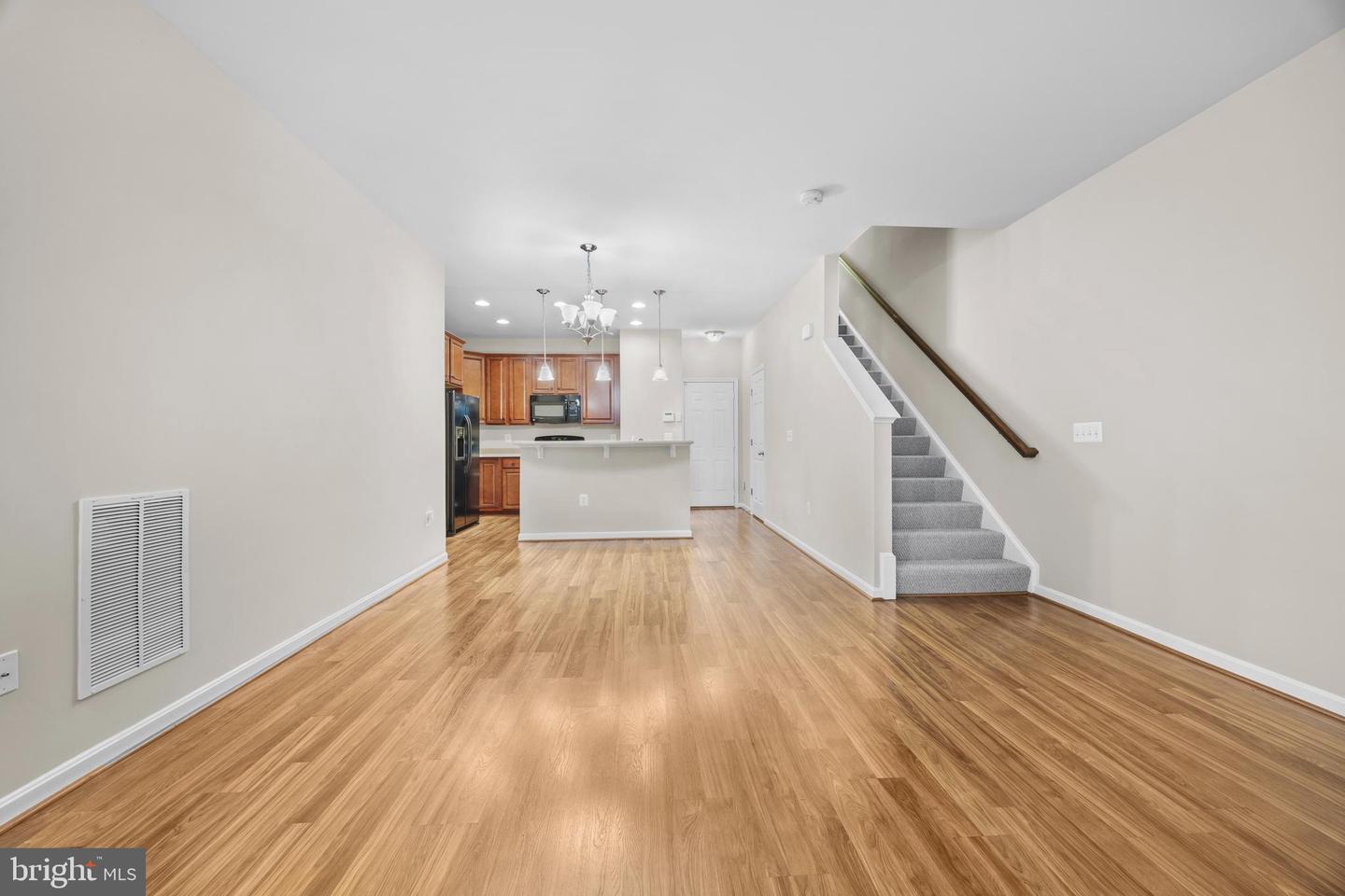 9413 STONEWALL RD, MANASSAS, Virginia 20110, 3 Bedrooms Bedrooms, ,2 BathroomsBathrooms,Residential,For sale,9413 STONEWALL RD,VAMN2009336 MLS # VAMN2009336