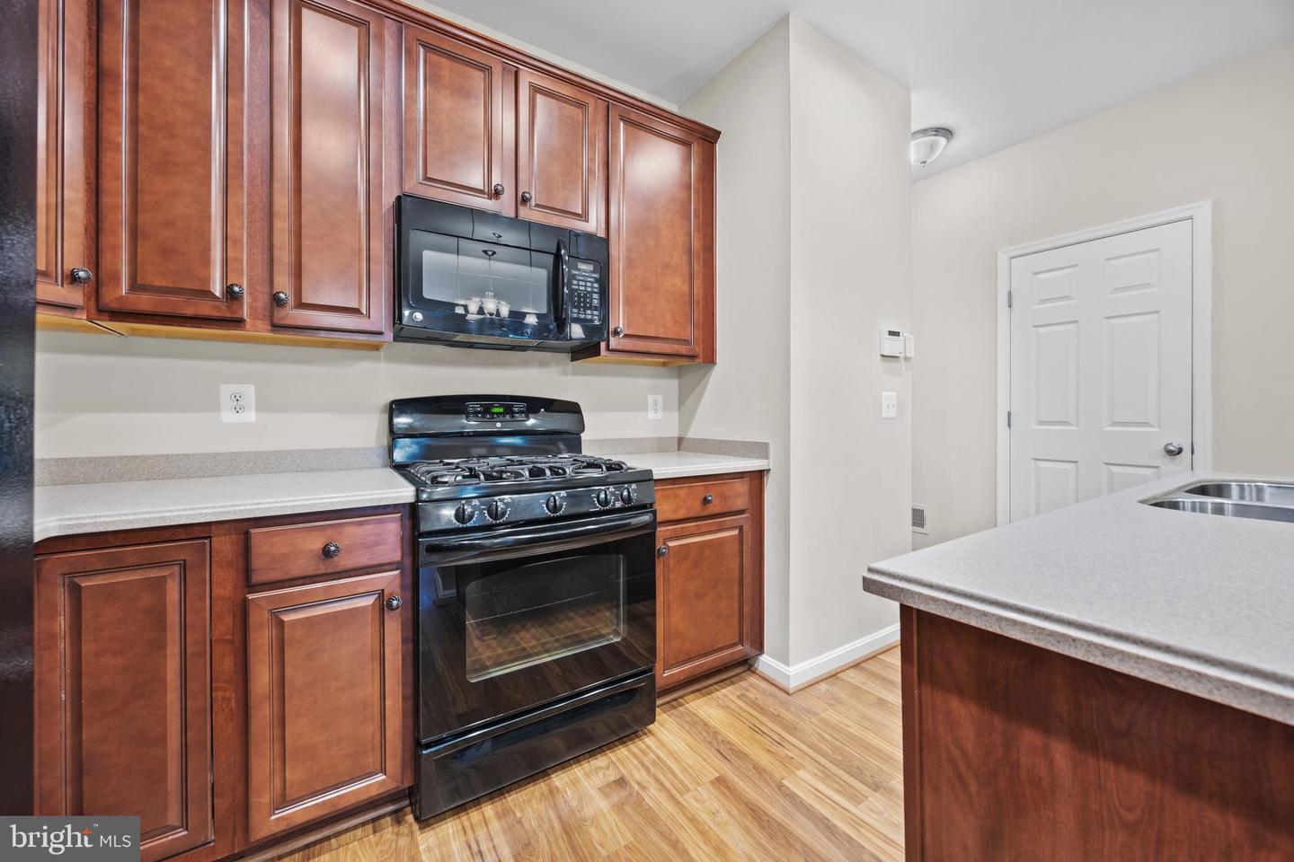 9413 STONEWALL RD, MANASSAS, Virginia 20110, 3 Bedrooms Bedrooms, ,2 BathroomsBathrooms,Residential,For sale,9413 STONEWALL RD,VAMN2009336 MLS # VAMN2009336