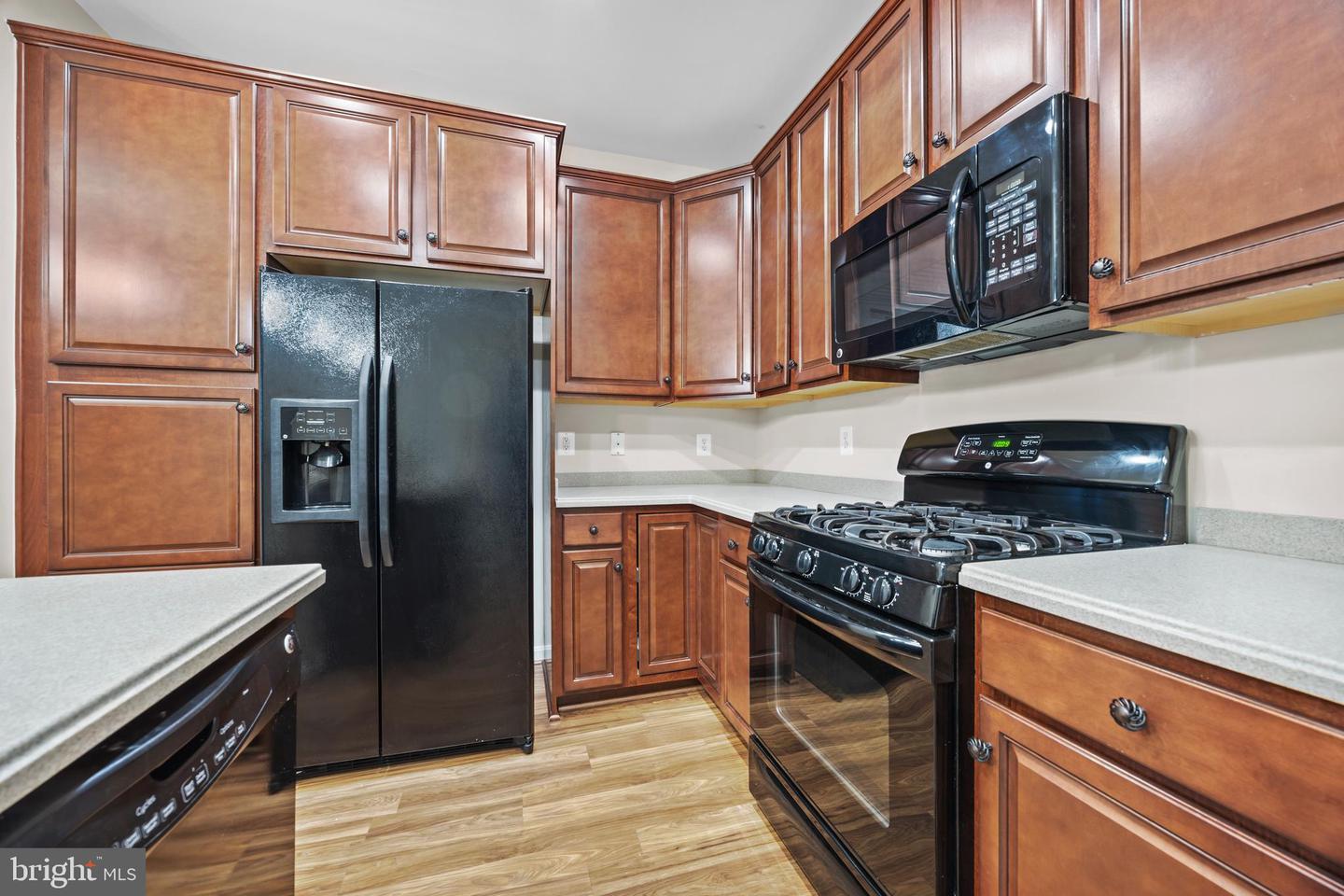 9413 STONEWALL RD, MANASSAS, Virginia 20110, 3 Bedrooms Bedrooms, ,2 BathroomsBathrooms,Residential,For sale,9413 STONEWALL RD,VAMN2009336 MLS # VAMN2009336