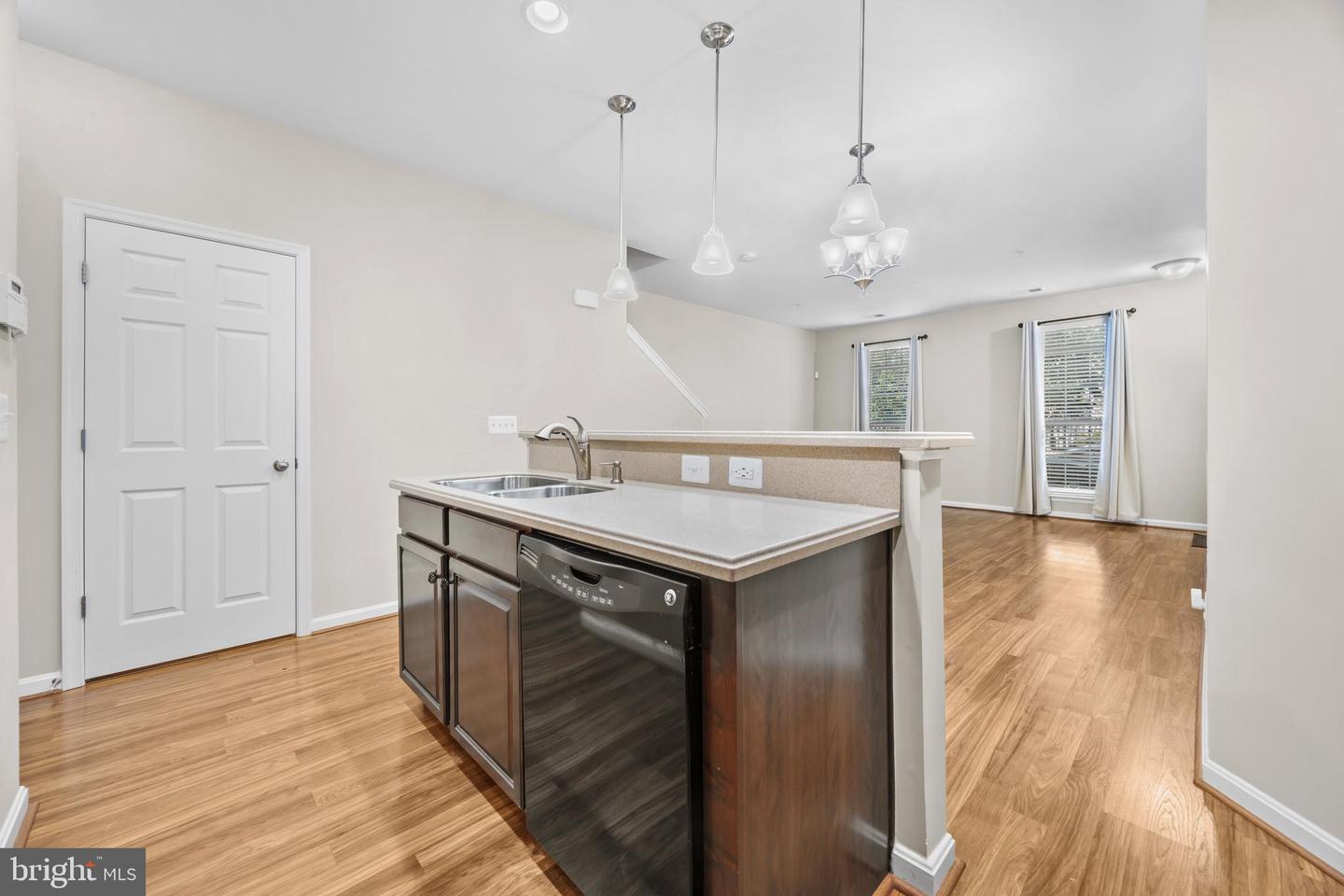 9413 STONEWALL RD, MANASSAS, Virginia 20110, 3 Bedrooms Bedrooms, ,2 BathroomsBathrooms,Residential,For sale,9413 STONEWALL RD,VAMN2009336 MLS # VAMN2009336